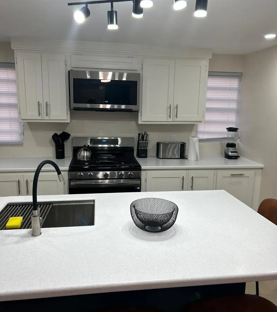 Xoop Homes - Ixora #1 St. John's Antigua i Barbuda